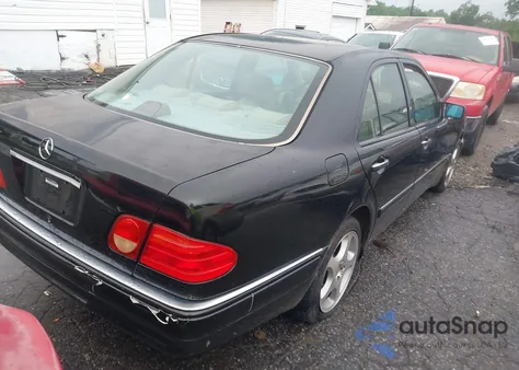 1998 Mercedes-Benz E 430 из США, поврежденный, VIN WDBJF70F0WA713689